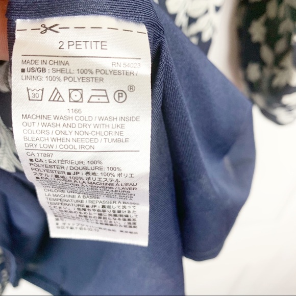 BANANA REPUBLIC Floral Button-Down Dress - 2P - Picture 8 of 8